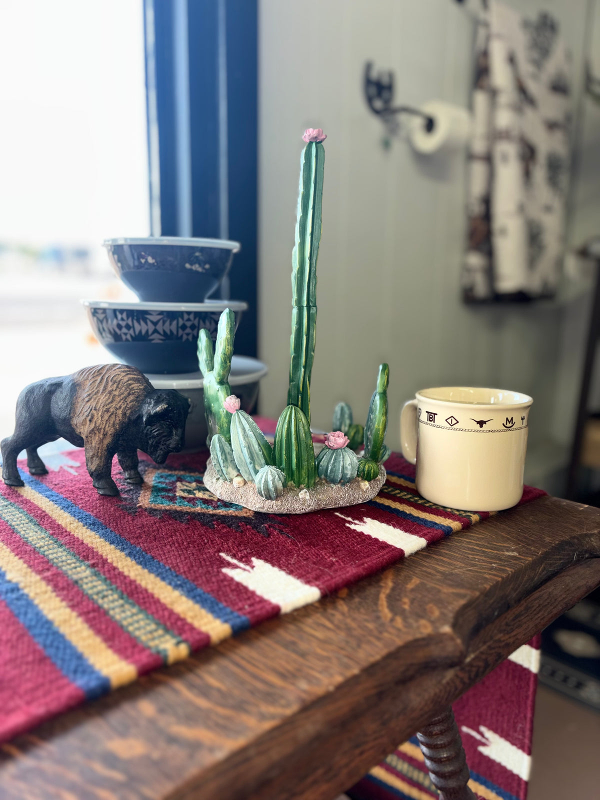 Cactus paper towel holder
