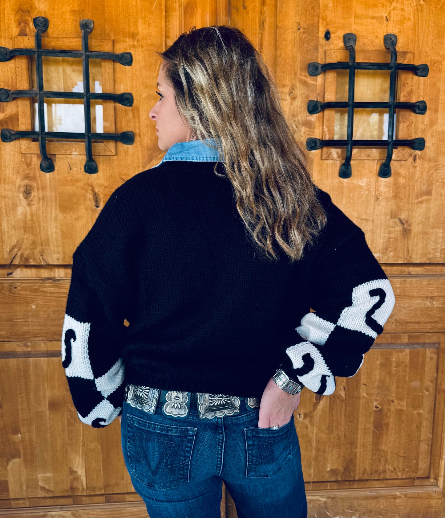 Horseshoe Sweater Cardigan
