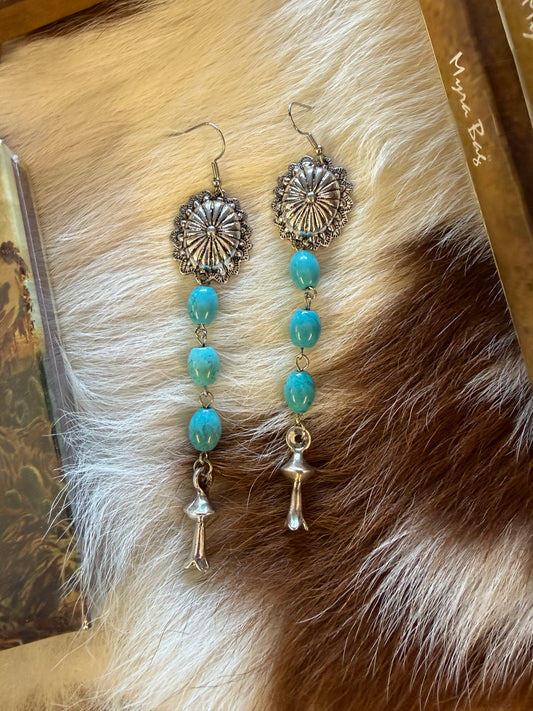 Prairie Belle Dangle Earrings