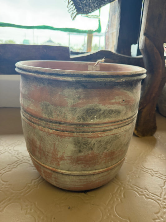 Large pot