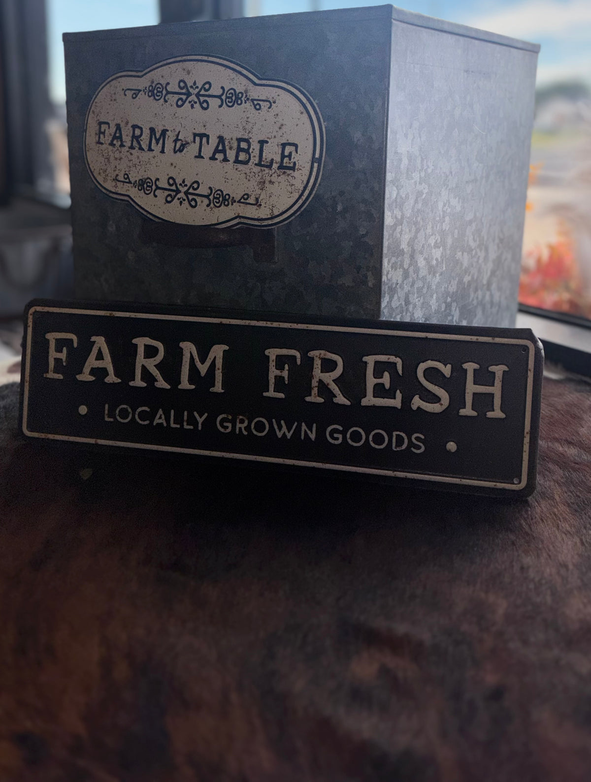 Farm Fresh sign