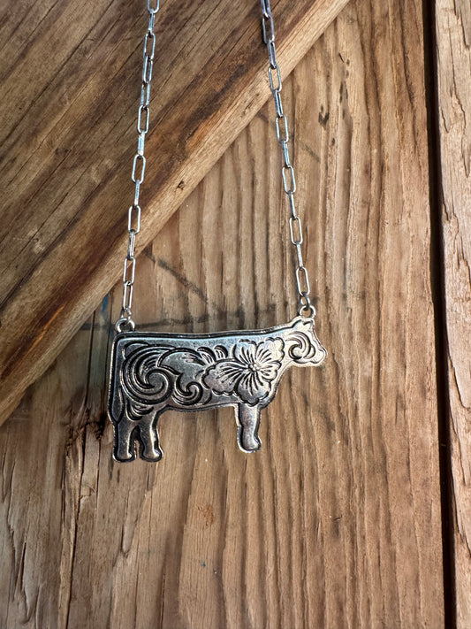 Engraved Show Cattle Necklace